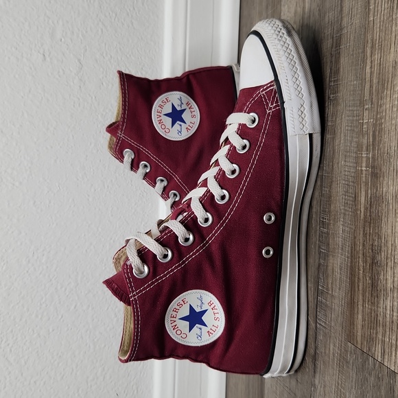 Converse Shoes - CONVERSE High Top Maroon Sneakers